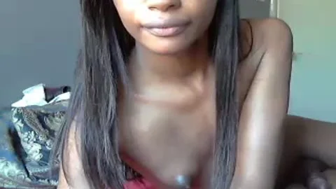 skinny Body Hard teats ebon Ts Showing Herself On Wc