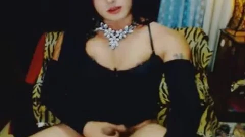 nice-looking tranny Jerking Her 10-Pounder On web camera