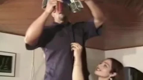 Repair guy bangs A ladyboy