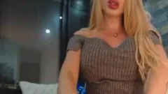 large bazookas tgirl cutie Strokes Off Her large cock