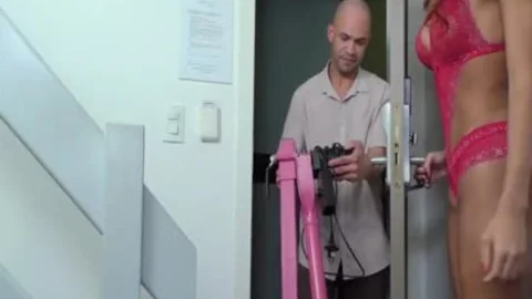 'large Tittied Ginger ladyboy Jean Gray receives Creampied By A Sex Machine Expert'