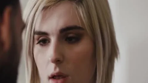 dirty tgirl Ella Hollywood Wants To Make A Move To Her Stepdad Ricky