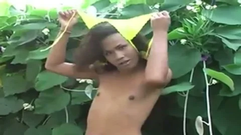 delicious Ladytwink cumming outdoors