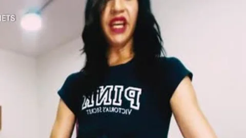 throbbing ramrod latina Ts cum flow cam