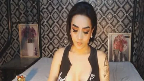 Tattooed juicy shelady Faps Her Stiffed Boner