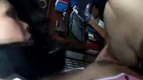 Italian tranny shelady Giving Throatfuck