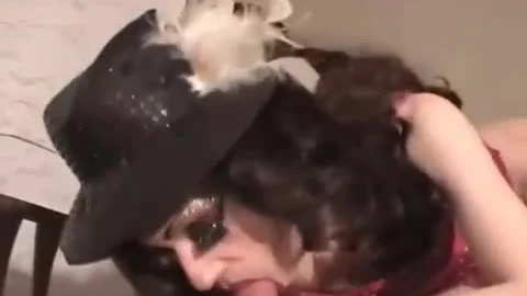 hammer A Drag Queen