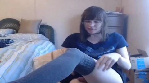 she Intends To Present To you, Her rod