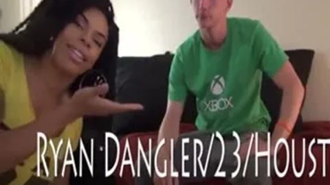 Sasha Strokes bonks man