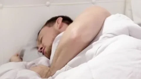 TBabe Ryder Monroe plows Her Brother In Law while Husand Is Napping