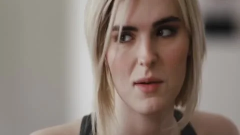 Ella Hollywood receives banged