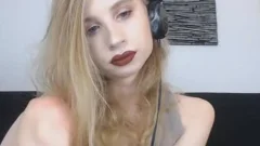 filthy blond t-girl Shows Her unfathomable gap
