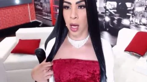 Briana Villa webcam Show