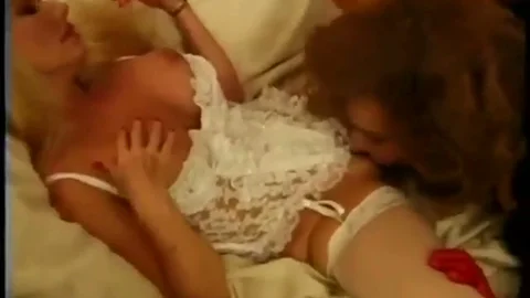 tranny Eats her snatch - Gentleguyss video