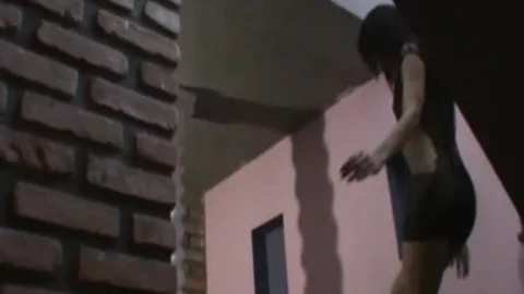 Trava Dominadora Judiando Do Bofe Metendo A Rola Grande E Fazendo Ele Engolir A Porra