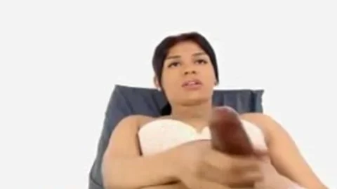 sleazy Candy latina Ts Cums