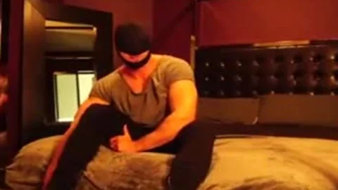 Turms Muscled dude Into Her hooker