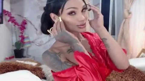Beautymelanyxxx cam tranny