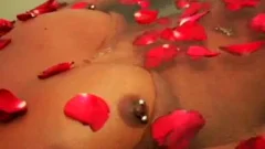 ladyboy resolves To Use Her butthole-plug