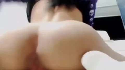 Accidentaly sex cream flow During Show
