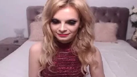 nice-looking Ladyboy