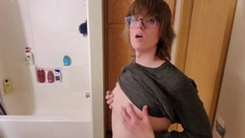 Trans gal Stephanie Sprays big cumshot All Over baths Floor
