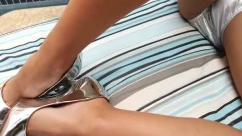 This sleazy Gurl Wants big darksome dong