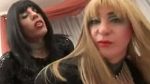 Crossdressers plow And suck