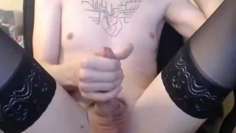 Donteatpoison Empties Into his sperm Face