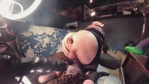 wazoo girl Does It again plowing Sissy ass On big toys Pt 1