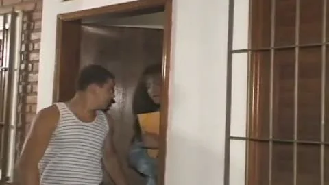 Bruna (Morena) Getting nailed By teen Outside
