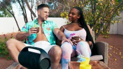 Trans Angels: Akaya Prime's Dance Seduces Hunk