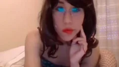 pretty asian Ladyboy 10-Pounder Play