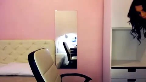 cam Masturbation beauty Spits