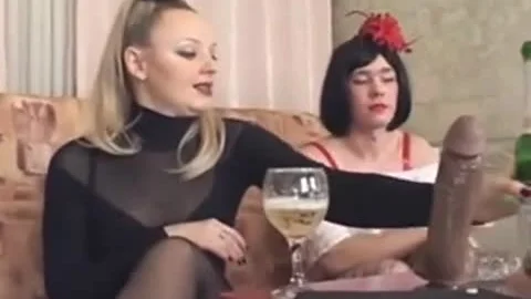 Sissy CD loves To Take strapon