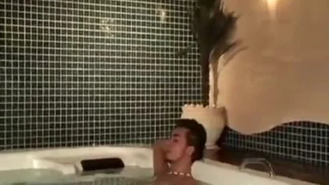 Sthis fellowmale enjoydudest Near Tthis fellow naughty Tub Macho man video scene