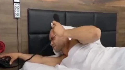 TS Nurse Bianca Reis Flipflops With teen