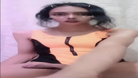 oriental ladyboy Masturbation previous to Swimming