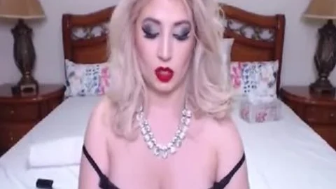 wild White shelady playgirl stroking