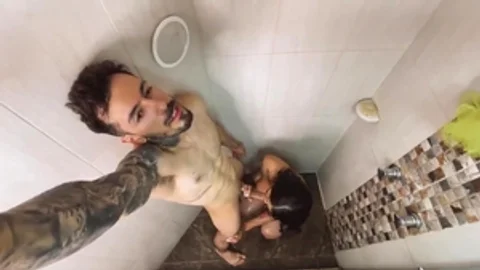 Having A Shower bang With A stunning shelady
