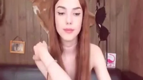 undressed Kitty tranny Camshow - ShemaleDreamCams.Com