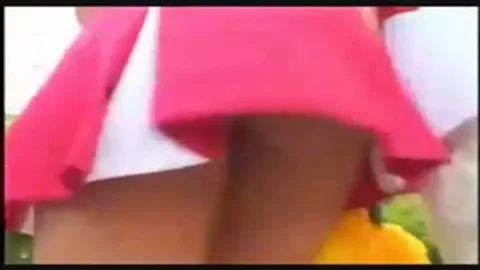 CheERLEADER PLAYS 'BALL'