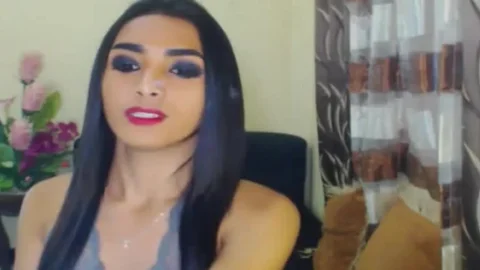 sexy tranny Plays Her biggest penis