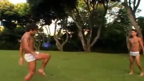 4 Bi 4 - Scene 2