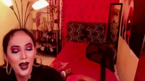 sweet shemale Enjoys Vibrating toy At Her arsehole