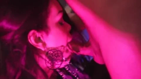 fine tranny pounds shemale