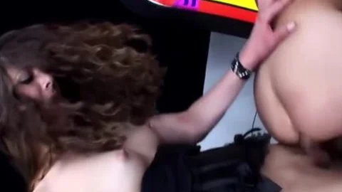 Euro Lady-chap tranny Getting Dicksucked