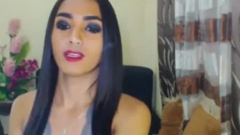 sexy tranny Plays Her biggest penis