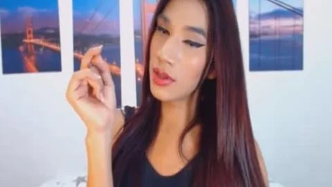excited tranny Enjoys Playing Her large shlong