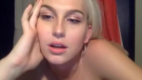 large love muffins blond Beauty shelady web camera